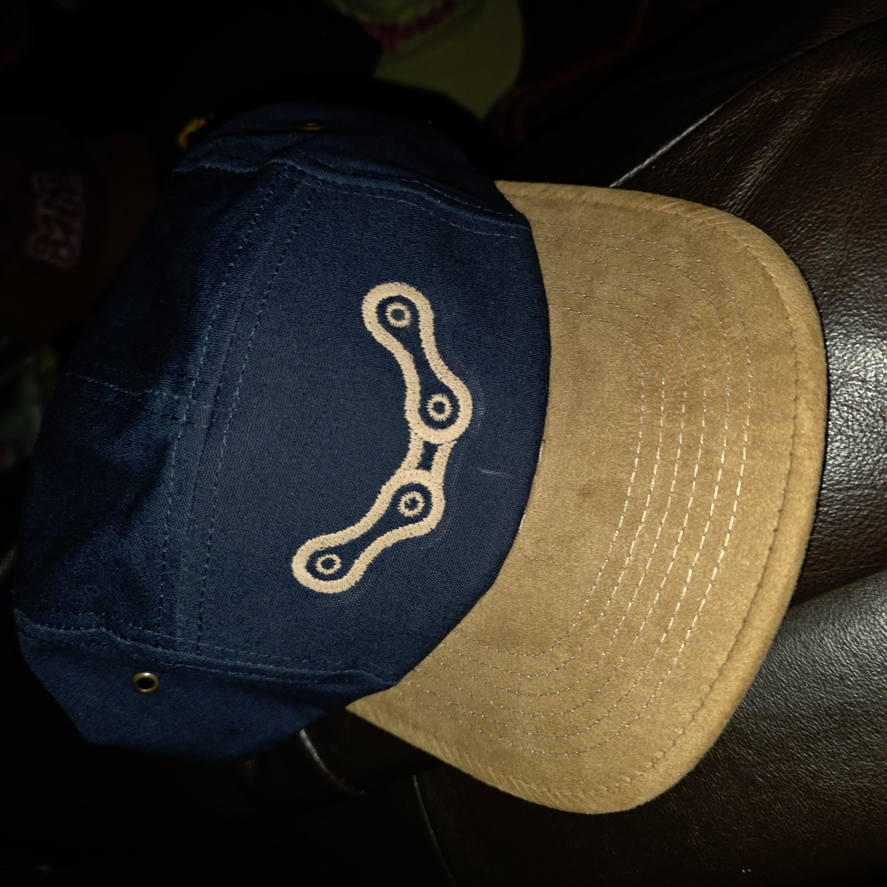 T'NORTH cap design